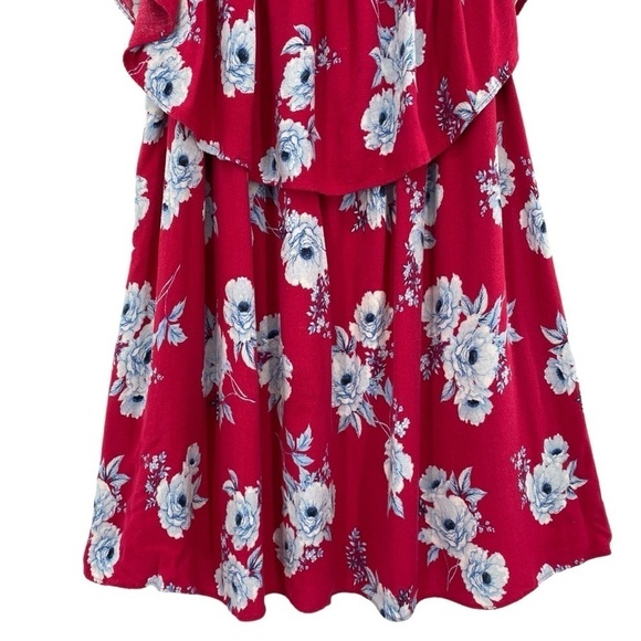 Torrid Red Floral Crepe Off Shoulder Ruffle Blouse - Picture 4 of 10